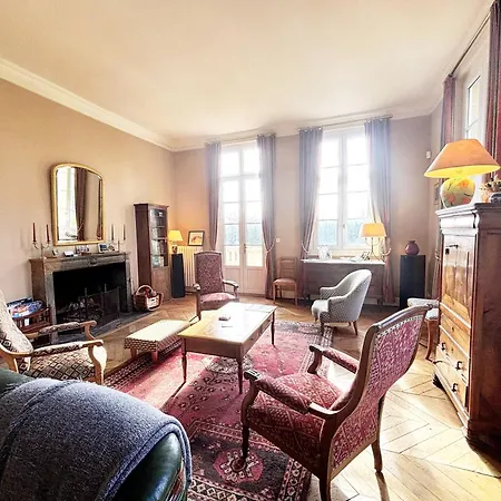 Belle Demeure Dans Un Grand Parc Arbore Holiday home *